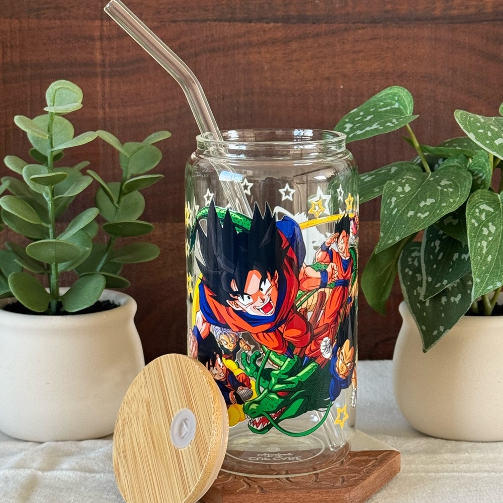 Dragon Ball Z Glass Tumbler with Goku and Shenron